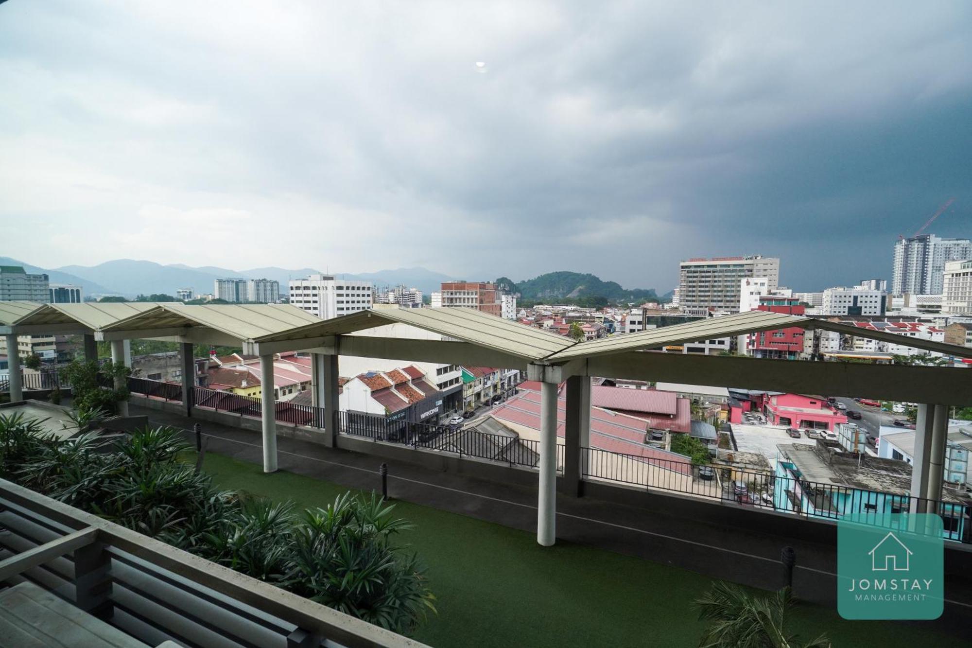 Jomstay Octagon Ipoh Suites Exterior photo